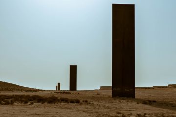 Richard Serra Sculpture Defaced Again